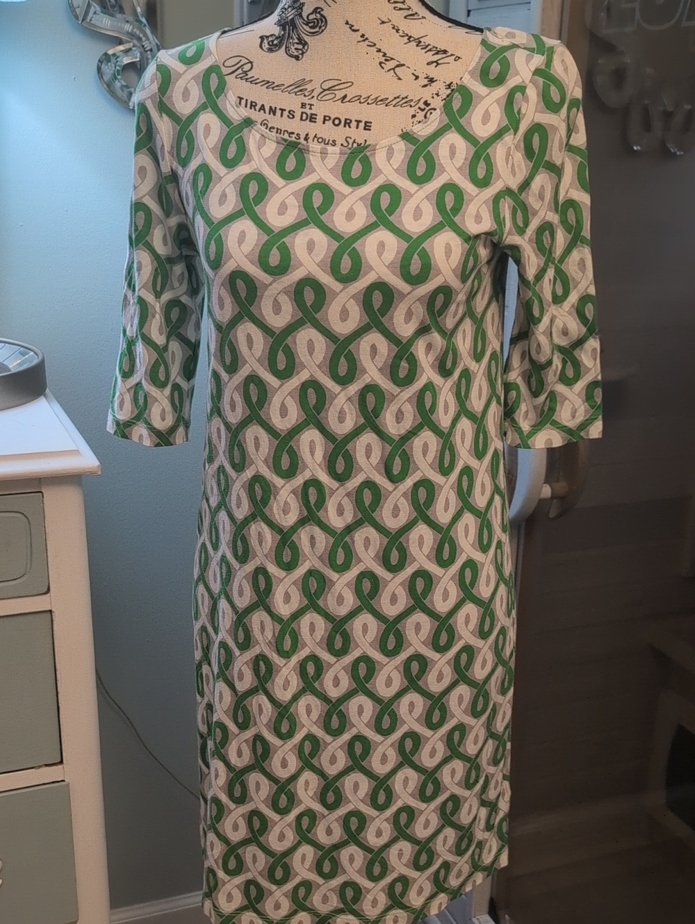 Juicy Couture Green and White Patterned Midi Shift Dress